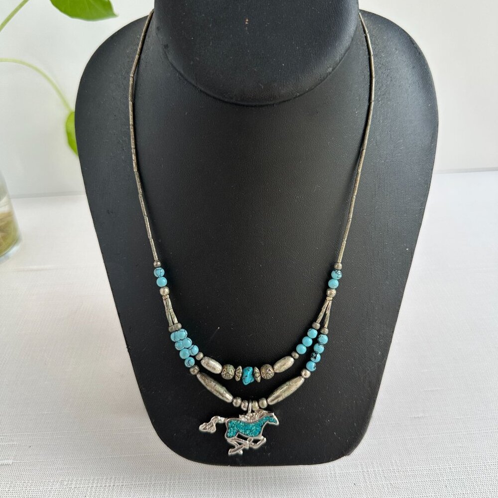 Turquoise Bead and Silver Tone Horse Necklace 18"